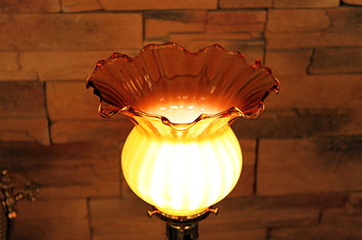 0307.fentontablelamp1.jpg