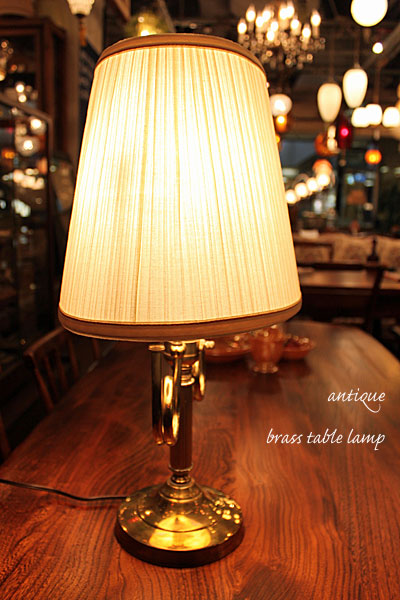 1108.brasstablelamp.jpg