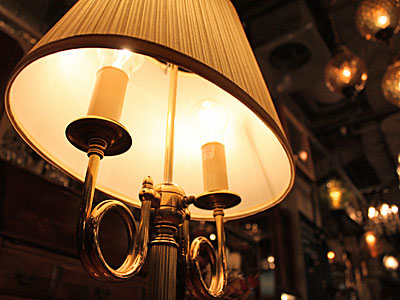 1108.brasstablelamp3.jpg