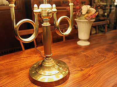 1108.brasstablelamp4.jpg