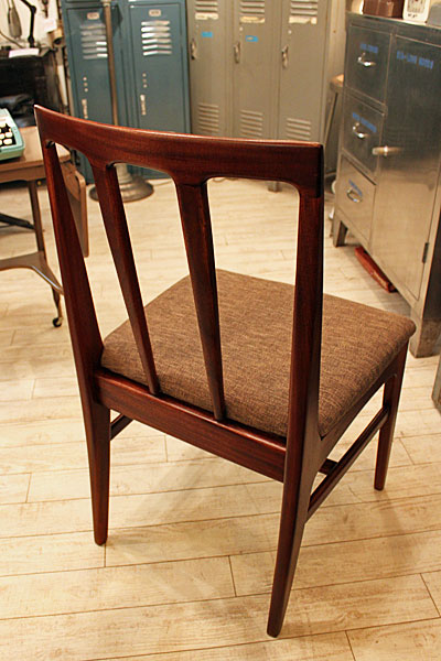 1129.teaksidechair2.jpg