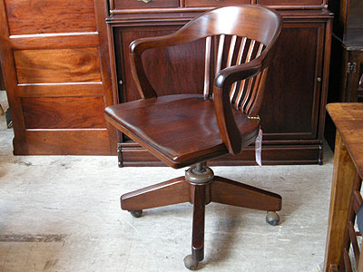 12.presidentchair1.jpg