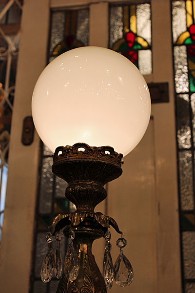 13.5.18.milkbowltablelamp2.jpg