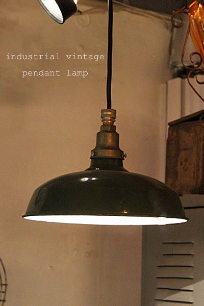 13.6.19.industriallamp2.jpg