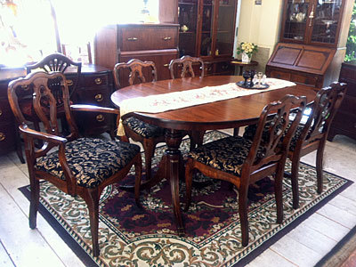 2012.8.12-maho-dining-set-1.jpg