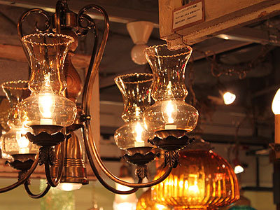 5cup.chandelier1.jpg