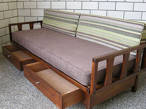 comtenporarysofa4.jpg