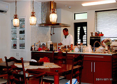 kyoto.n_sama.kitchen.jpg