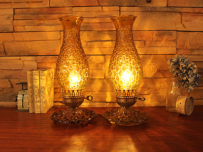 table.amberlamp6.jpg