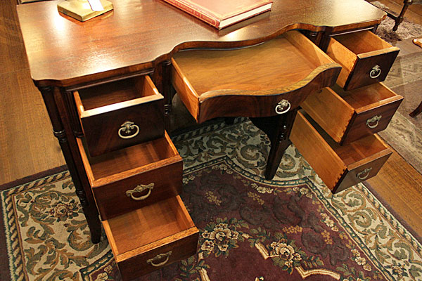 160613-mahogany-desk-set-A03