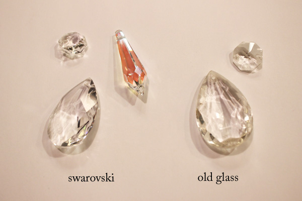 シャンデリアをお探しの方必見！スワロフスキー製クリスタルガラスについて | サスティナブルな家具と過ごそう。安心して気持ち良く使っていただける