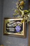 パブミラー　Blue Ribbon *This is the place