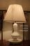 テーブルランプ++hobnail milk glass ++