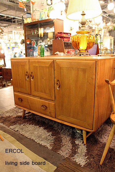ERCOL アーコール ヴィンテージ /サイドボード/イギリス家具 ERCOL アーコール ヴィンテージ /サイドボード/イギリス家具