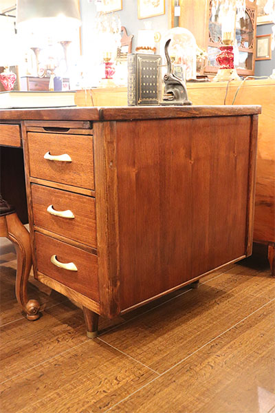 antique & Vintage furniture at's(アッツ)□ / 【チェア付き