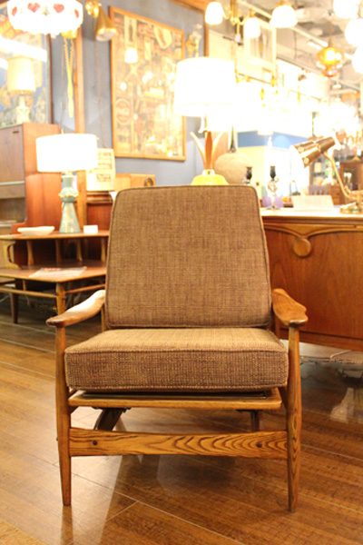 antique & Vintage furniture at's(アッツ)□ / ミッドセンチュリー